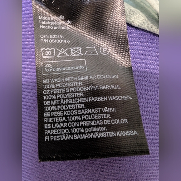 H&M Women's Sleeveless Blouse - Picture 5 of 10